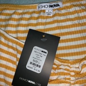 Off shoulder crop shirt